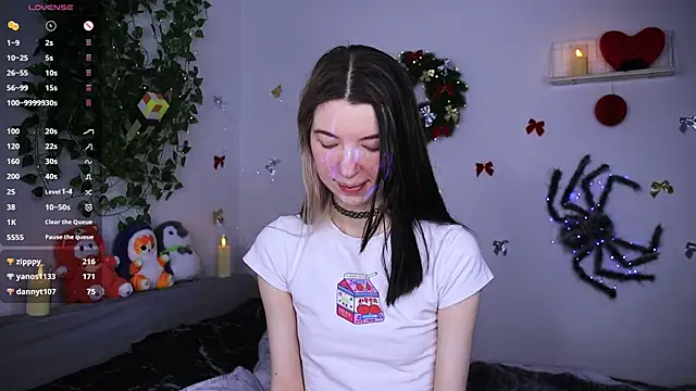 Emmie_shy's cam snapshot