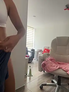 pamell_col's cam snapshot