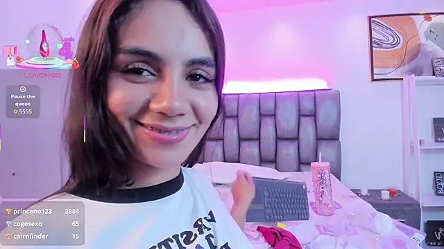 martina_mancini's cam snapshot