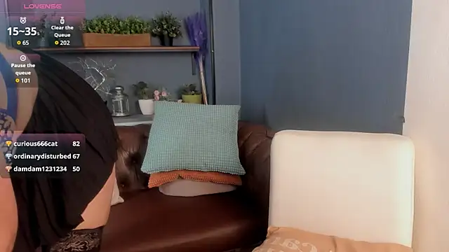 JessicaFoxie's cam snapshot