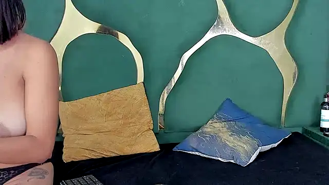 DaylesAndHarry's cam snapshot