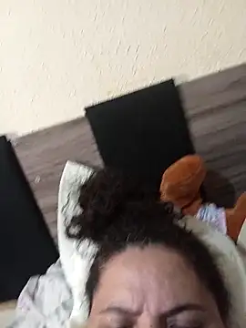 Ravena2290's cam snapshot