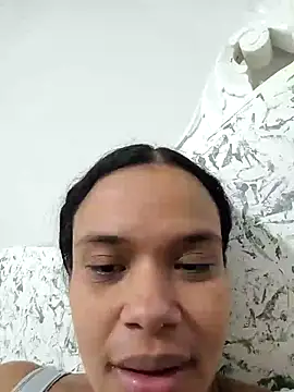 kyliecastell's cam snapshot