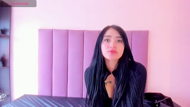 violet_myerrs's cam snapshot