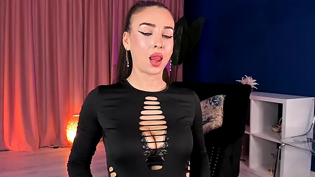 LunaMuze's cam snapshot