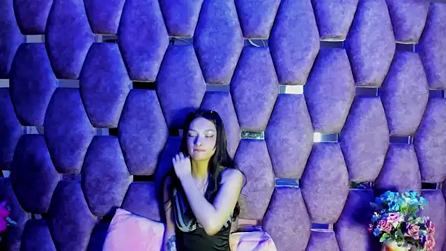 Aurora_18's cam snapshot