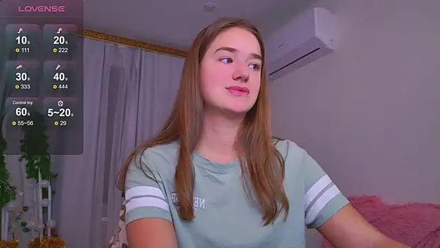 LovelyJessie's cam snapshot