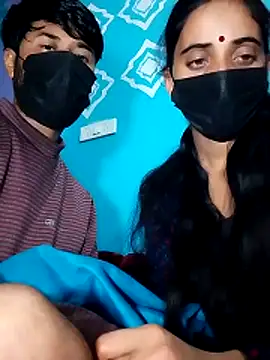 bold-couple's cam snapshot