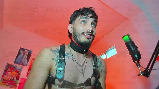 LovexJuxn_'s cam snapshot