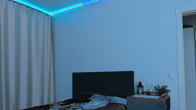 JanetShy's cam snapshot