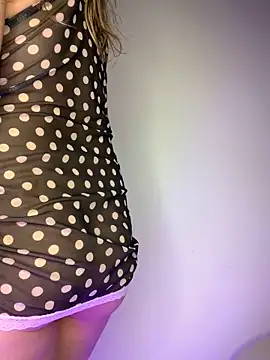 Nayafreaky's cam snapshot