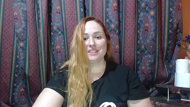 Foxy_Kate3333's cam snapshot