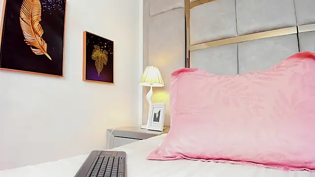 AmbarJensen's cam snapshot