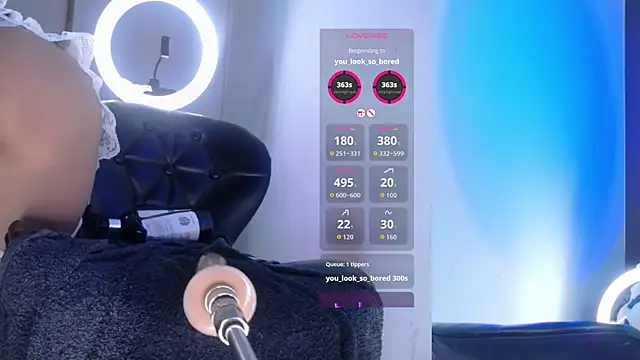 luciana_hunters's cam snapshot