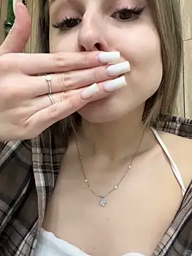 Lina_Away's cam snapshot