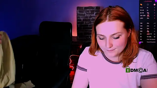 casey_meow_'s cam snapshot