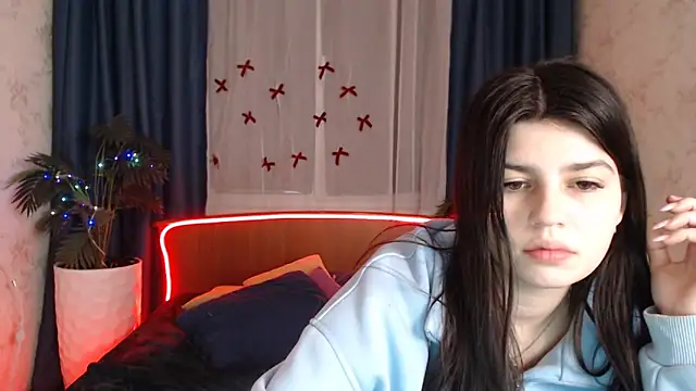 KisaModel's cam snapshot