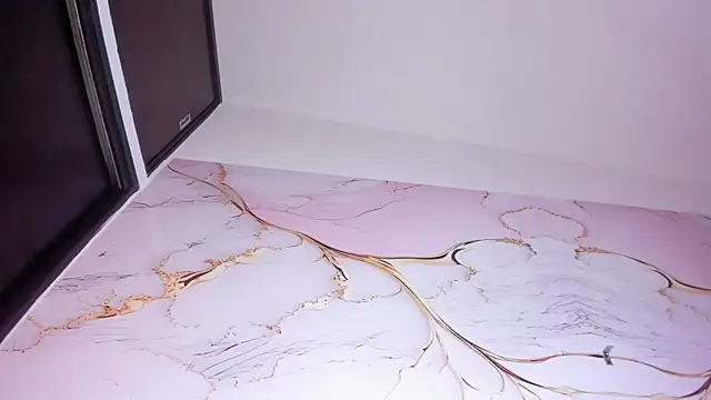 elizabeth_swan18's cam snapshot