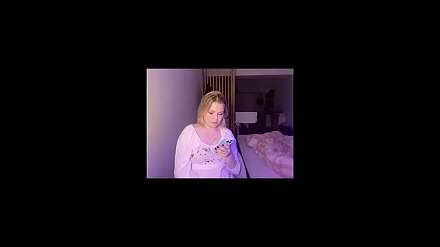 OpheliaRitz live sex cam