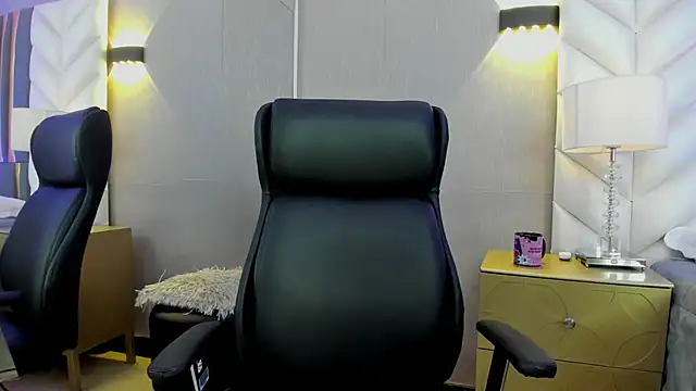 ChloeHarper_ live sex cam