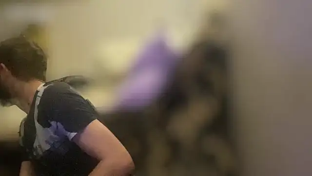 Grek32X live sex cam