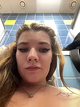 Holy_Tereza live sex cam