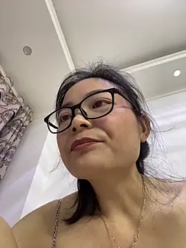 water-h live sex cam