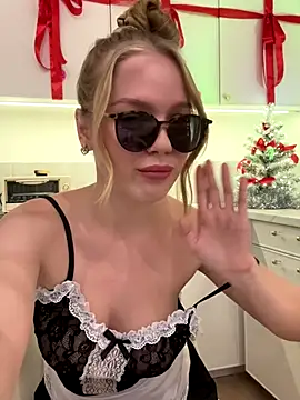 Little_Forest_ELF live sex cam