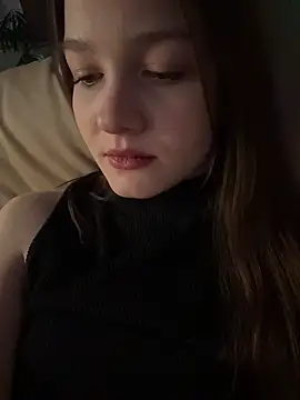 MichelleRoux's cam snapshot