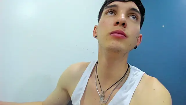 Jheampiiero live sex cam