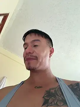 DominickVegas live sex cam