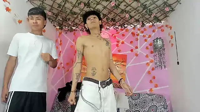 Fresahot2005 live sex cam