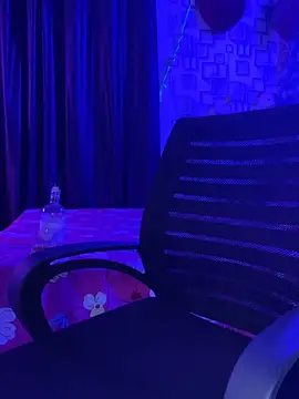 Hot_royalbhabhi live sex cam