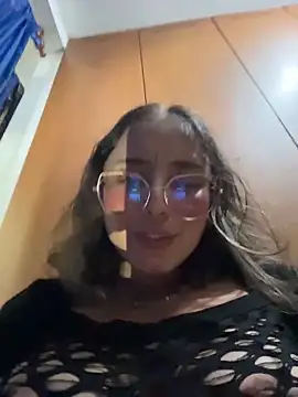 Kay_LustyWife live sex cam