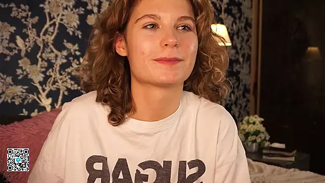 BellaReppert live sex cam