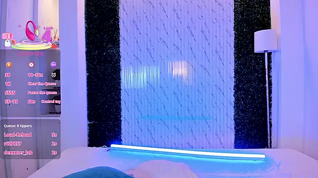 AidaJones live sex cam