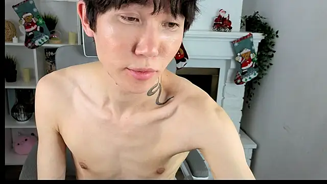 YugoAsian live sex cam