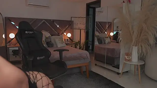 KateOwens live sex cam