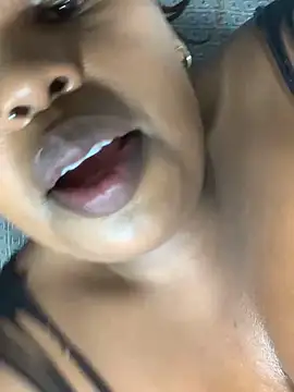 Cuddle_Bear live sex cam