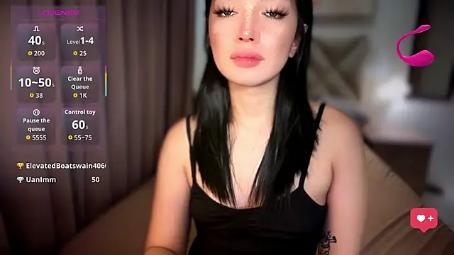 IvonnyBonita live sex cam