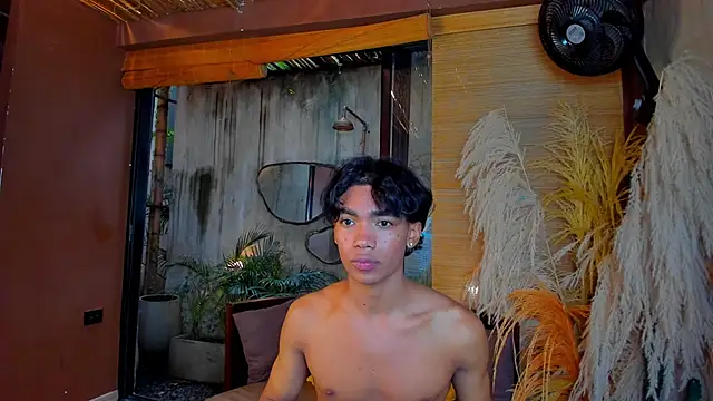 AlanCutee live sex cam