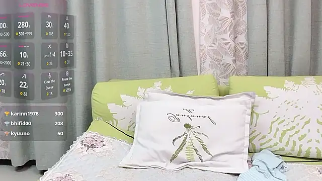 Aiyi909- live sex cam