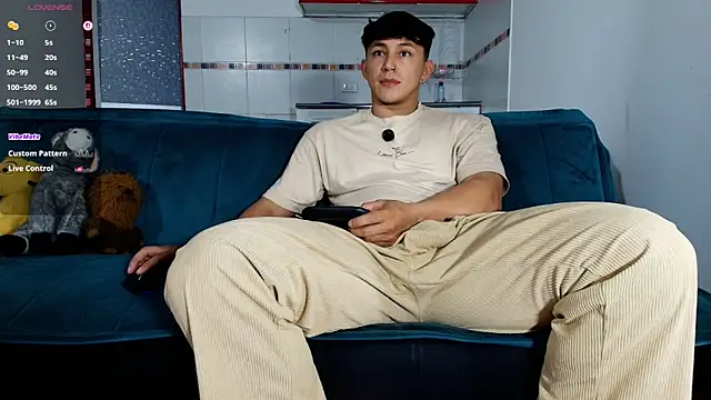 jacques_cardiet live sex cam