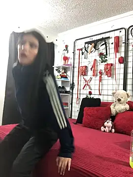 1lovelygirls live sex cam