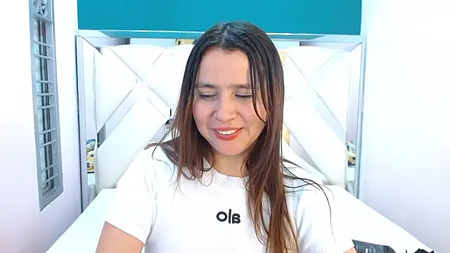 Heidy_Wells live sex cam