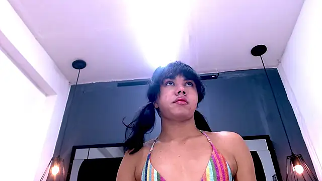 AndreaGil_ live sex cam