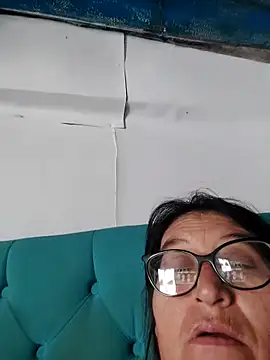 clarita_01's cam snapshot