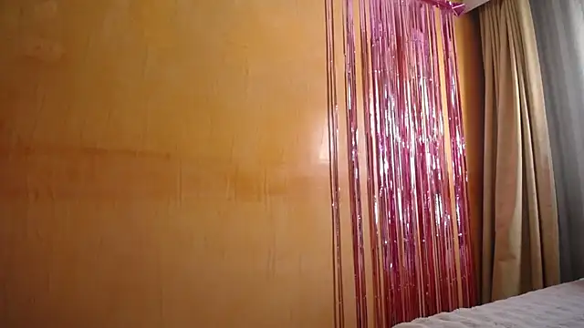 miss_lilieth's cam snapshot