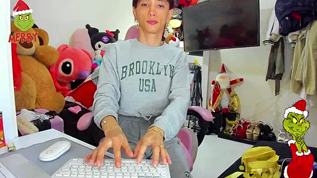 Lawrncesofiets live sex cam