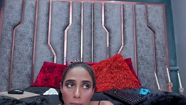 SienaFacchini's cam snapshot